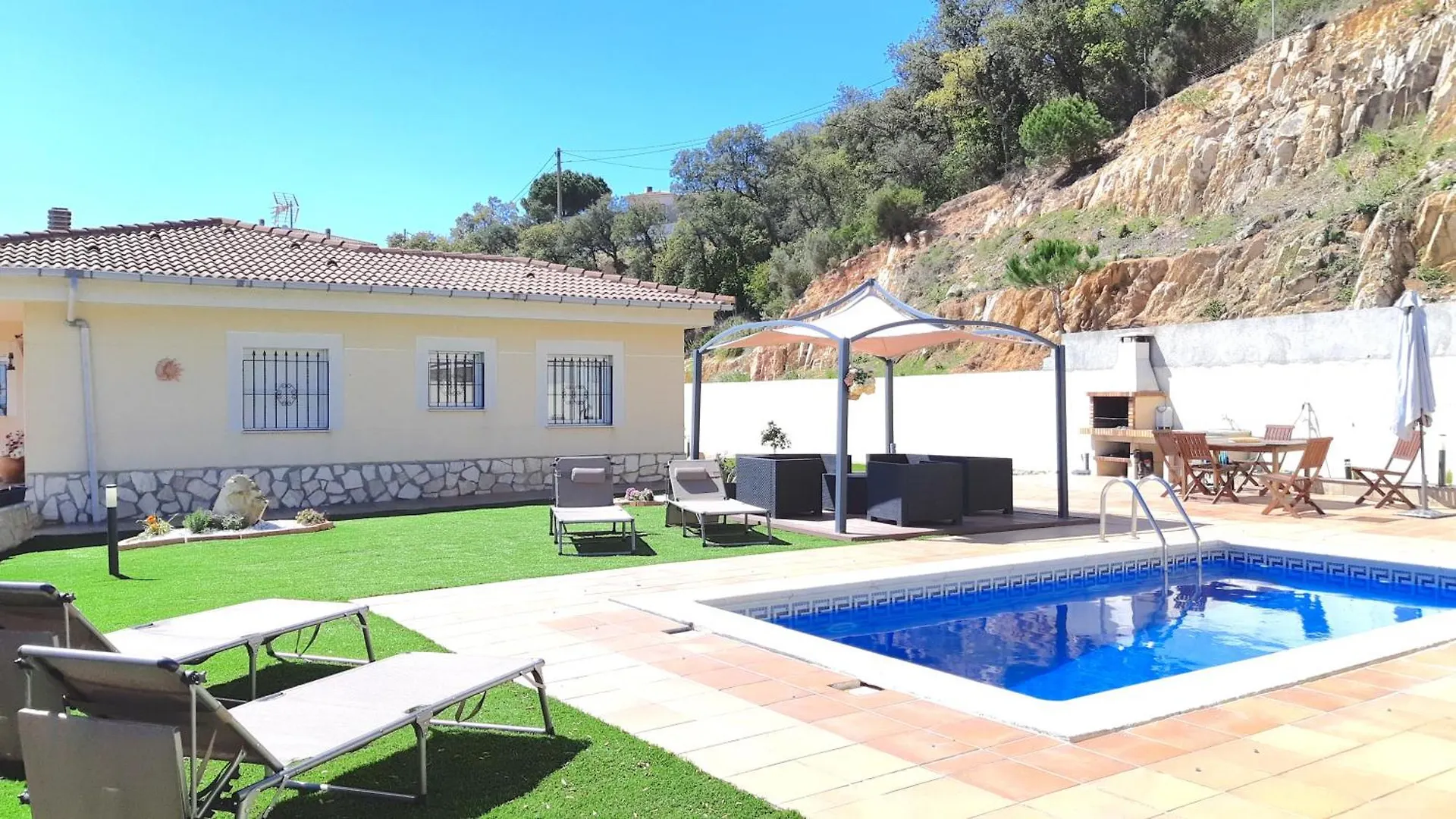 Villa Nor - Lloret De Mar